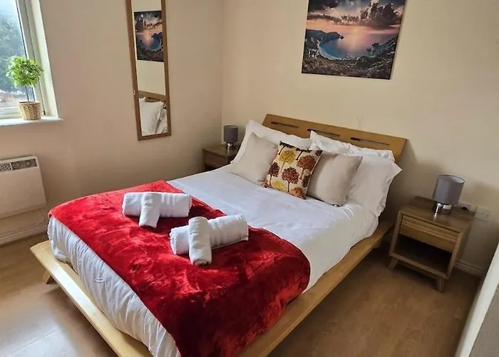 Sav Apartment Two Bed Flat Uxbridge