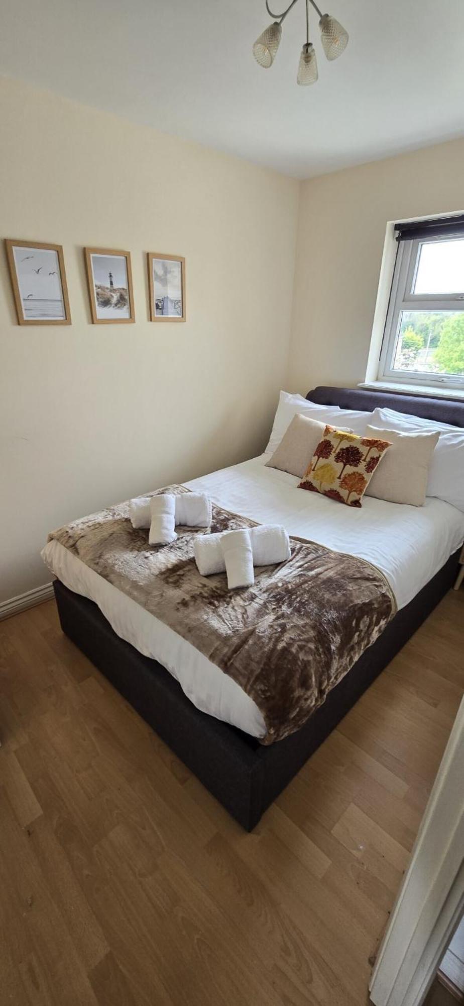 Sav Two Bed Flat Apartment *